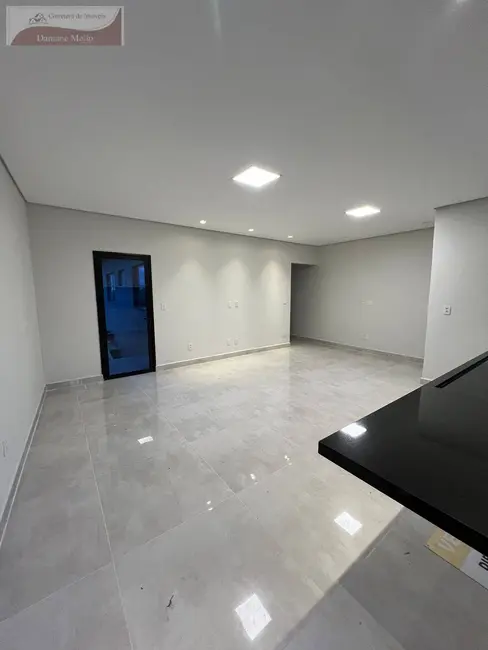 Foto 3 de Casa com 3 quartos à venda, 140m2 em Braganca Paulista - SP