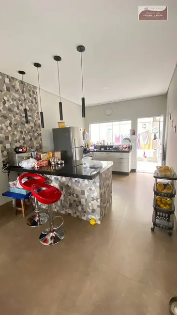 Foto 4 de Casa com 2 quartos à venda, 140m2 em Residencial Quinta dos Vinhedos, Braganca Paulista - SP