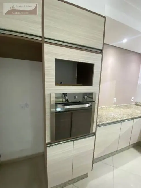 Sobrado com 3 quartos à venda, 140m2 em Residencial Quinta dos Vinhedos, Braganca Paulista - SP - imagem 9 Foto 9 de Sobrado com 3 quartos à venda, 140m2 em Residencial Quinta dos Vinhedos, Braganca Paulista - SP