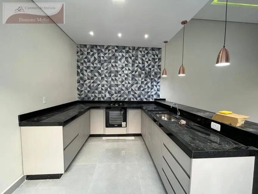 Casa com 3 quartos à venda, 140m2 em Residencial Piemonte, Braganca Paulista - SP - imagem 1 Foto 1 de Casa com 3 quartos à venda, 140m2 em Residencial Piemonte, Braganca Paulista - SP