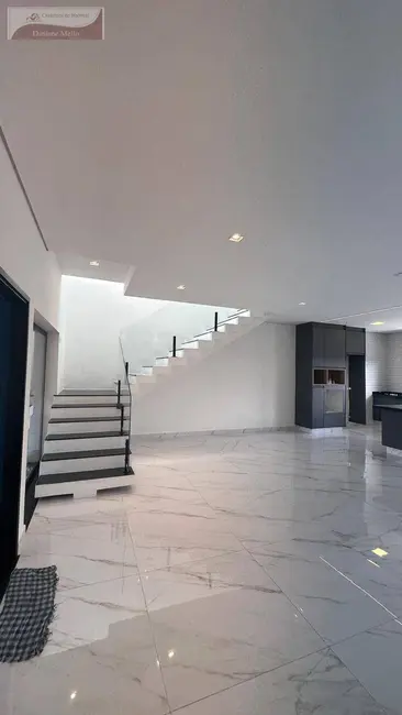 Foto 4 de Sobrado com 3 quartos à venda, 140m2 em Braganca Paulista - SP