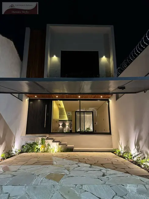 Casa com 3 quartos à venda, 212m2 em Jardim Santa Rita de Cássia, Braganca Paulista - SP - imagem 1 Foto 1 de Casa com 3 quartos à venda, 212m2 em Jardim Santa Rita de Cássia, Braganca Paulista - SP