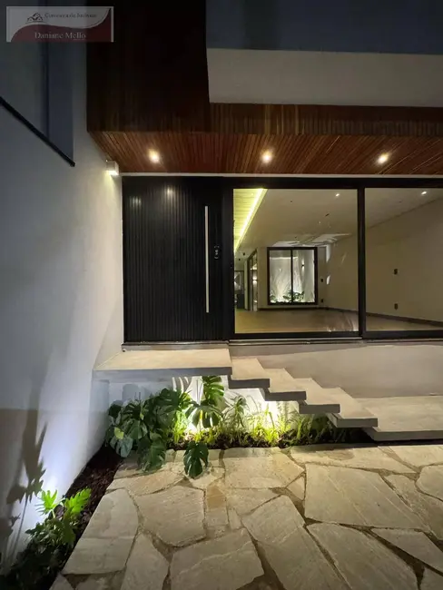 Casa com 3 quartos à venda, 212m2 em Jardim Santa Rita de Cássia, Braganca Paulista - SP - imagem 2 Foto 2 de Casa com 3 quartos à venda, 212m2 em Jardim Santa Rita de Cássia, Braganca Paulista - SP