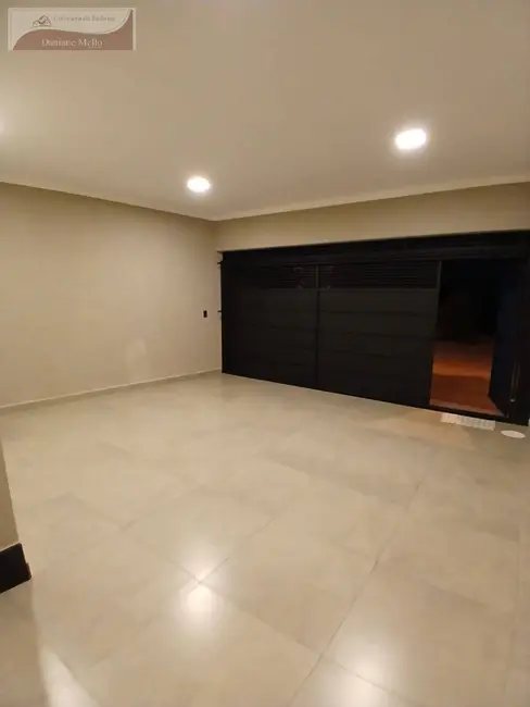 Foto 2 de Casa com 3 quartos à venda, 167m2 em Braganca Paulista - SP