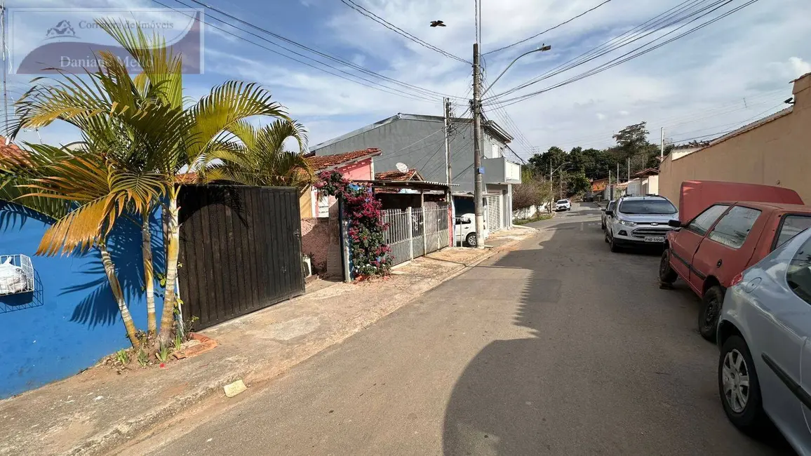 Foto 3 de Casa com 4 quartos à venda e para alugar, 250m2 em Recanto Amapola, Braganca Paulista - SP