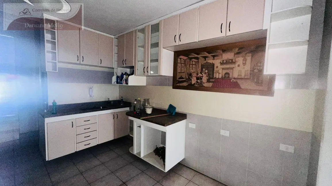Casa com 3 quartos à venda, 184m2 em Centro, Pinhalzinho - SP - imagem 5 Foto 5 de Casa com 3 quartos à venda, 184m2 em Centro, Pinhalzinho - SP