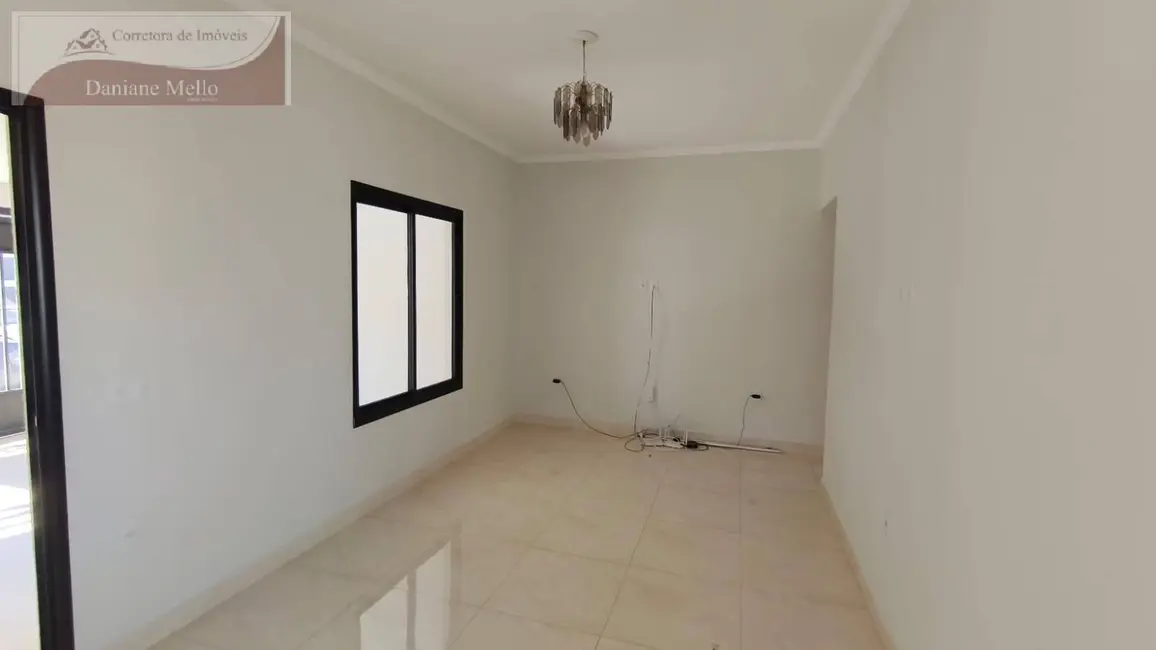 Foto 3 de Casa com 3 quartos para alugar, 160m2 em Residencial Quinta dos Vinhedos, Braganca Paulista - SP