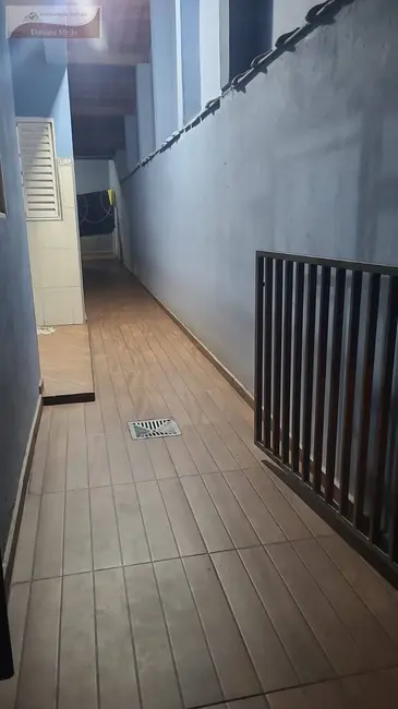 Foto 2 de Casa com 2 quartos à venda, 125m2 em Braganca Paulista - SP
