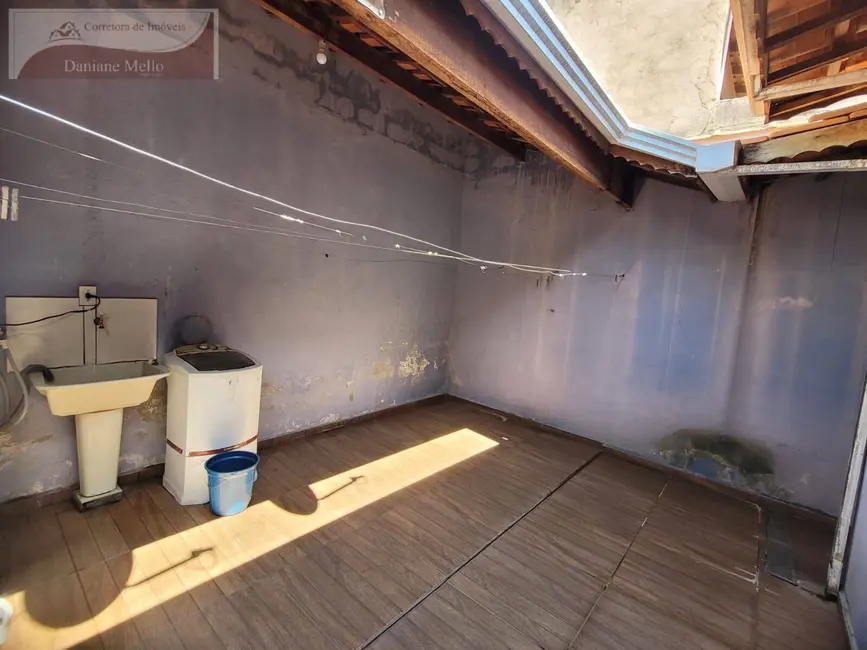 Casa com 2 quartos à venda, 125m2 em Braganca Paulista - SP - imagem 3 Foto 3 de Casa com 2 quartos à venda, 125m2 em Braganca Paulista - SP