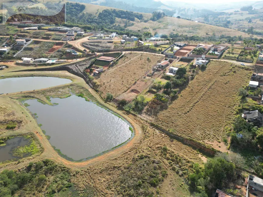 Foto 1 de Terreno / Lote à venda, 2236m2 em Braganca Paulista - SP
