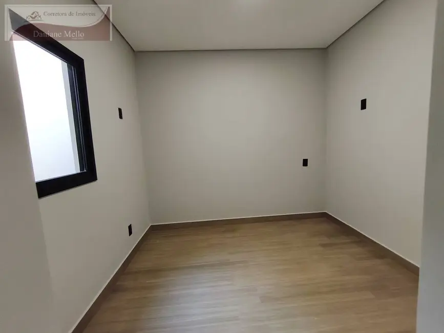 Casa com 4 quartos à venda, 146m2 em Braganca Paulista - SP - imagem 7 Foto 7 de Casa com 4 quartos à venda, 146m2 em Braganca Paulista - SP