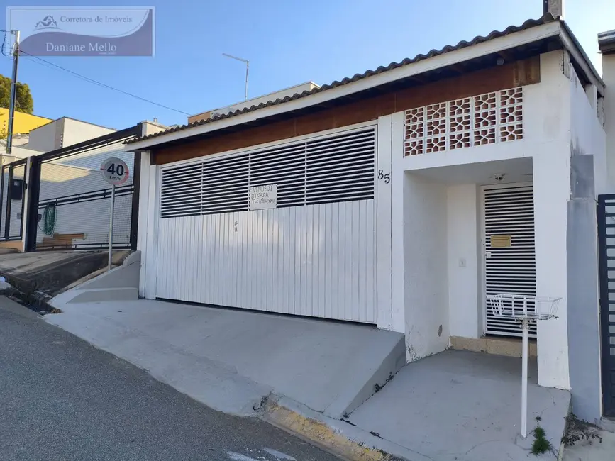 Casa com 2 quartos à venda, 164m2 em Residencial Piemonte, Braganca Paulista - SP - imagem 1 Foto 1 de Casa com 2 quartos à venda, 164m2 em Residencial Piemonte, Braganca Paulista - SP