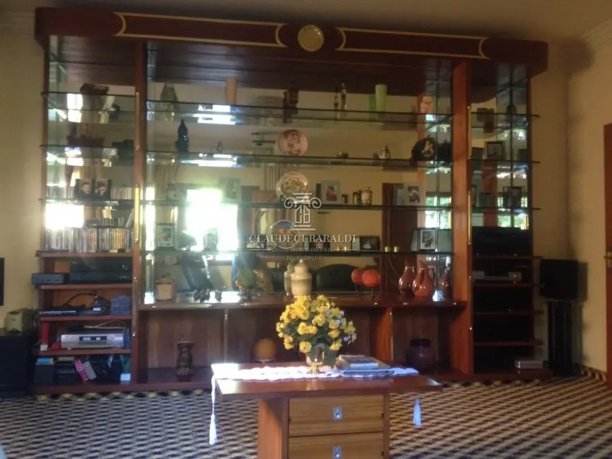 Casa de Condomínio com 6 quartos para alugar, 1300m2 em Parque Reserva Fazenda Imperial, Sorocaba - SP - imagem 8 Foto 8 de Casa de Condomínio com 6 quartos para alugar, 1300m2 em Parque Reserva Fazenda Imperial, Sorocaba - SP