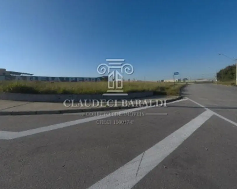 Foto 2 de Terreno / Lote à venda, 2346m2 em Parque das Laranjeiras, Sorocaba - SP