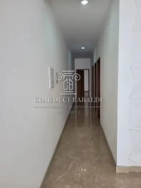 Sobrado com 3 quartos à venda, 161m2 em Wanel Ville, Sorocaba - SP - imagem 9 Foto 9 de Sobrado com 3 quartos à venda, 161m2 em Wanel Ville, Sorocaba - SP