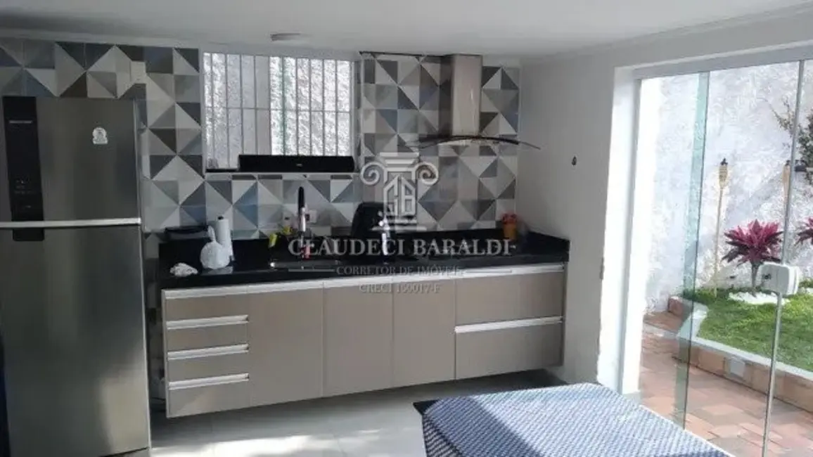 Foto 17 de Casa com 4 quartos à venda, 240m2 em Vila Albertina, São Paulo - SP