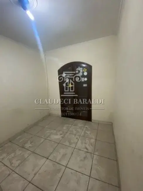 Sobrado com 4 quartos à venda, 250m2 em Centro, Sorocaba - SP - imagem 8 Foto 8 de Sobrado com 4 quartos à venda, 250m2 em Centro, Sorocaba - SP
