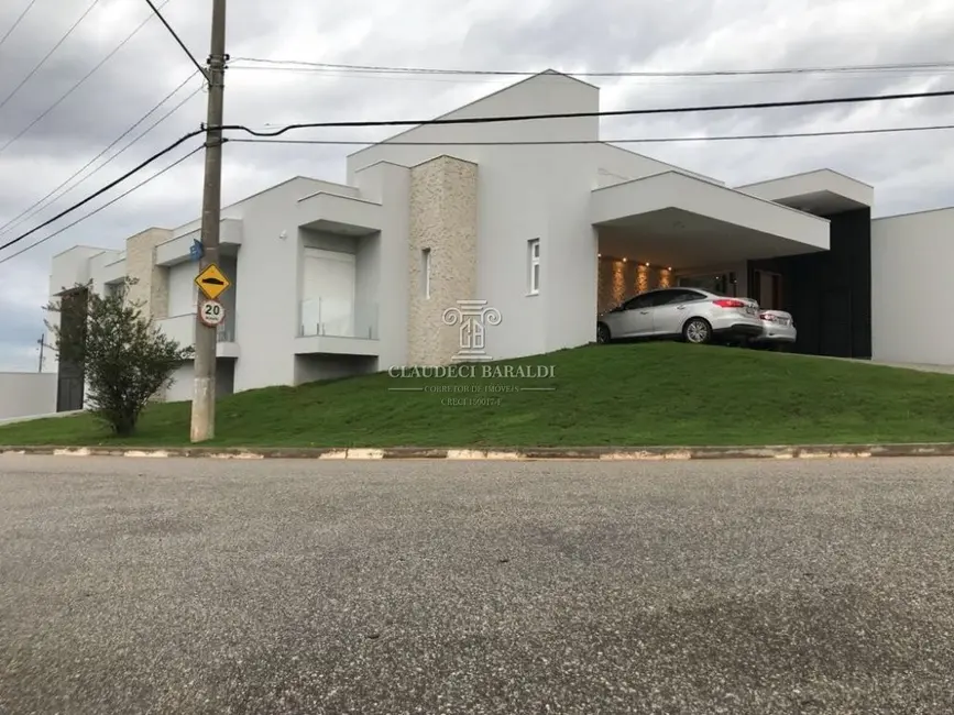 Sobrado com 4 quartos à venda, 540m2 em Parque Reserva Fazenda Imperial, Sorocaba - SP - imagem 9 Foto 9 de Sobrado com 4 quartos à venda, 540m2 em Parque Reserva Fazenda Imperial, Sorocaba - SP