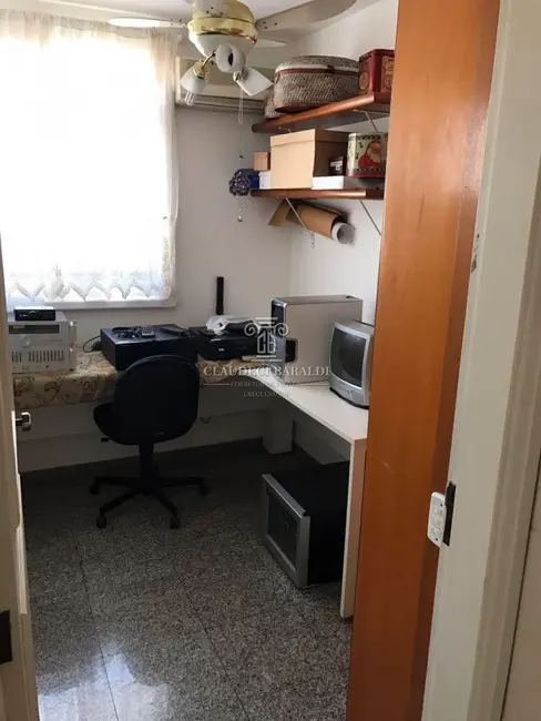 Apartamento com 4 quartos à venda, 273m2 em Centro, Sorocaba - SP - imagem 8 Foto 8 de Apartamento com 4 quartos à venda, 273m2 em Centro, Sorocaba - SP