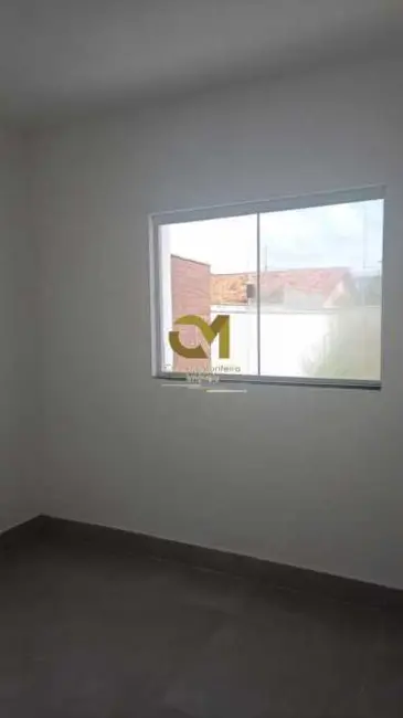 Apartamento com 2 quartos à venda em Marica - RJ - imagem 3 Foto 3 de Apartamento com 2 quartos à venda em Marica - RJ