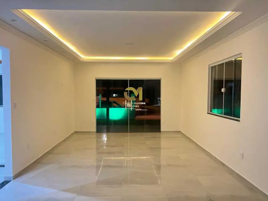 Casa de Condomínio com 3 quartos à venda, 140m2 em Marica - RJ - imagem 4 Foto 4 de Casa de Condomínio com 3 quartos à venda, 140m2 em Marica - RJ