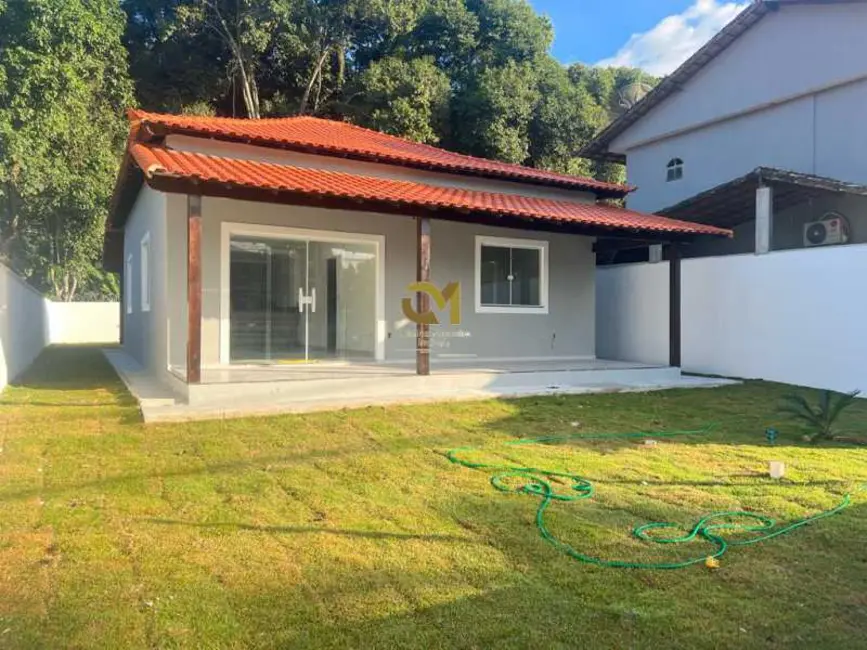 Foto 1 de Casa de Condomínio com 3 quartos à venda, 140m2 em Marica - RJ