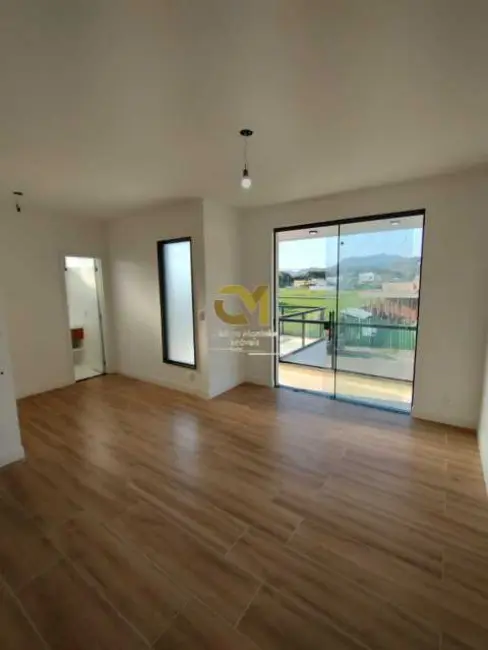 Foto 9 de Casa de Condomínio com 3 quartos à venda, 210m2 em Marica - RJ