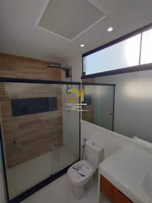 Foto 6 de Casa de Condomínio com 3 quartos à venda, 210m2 em Marica - RJ