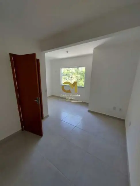 Foto 4 de Casa com 2 quartos à venda, 95m2 em Marica - RJ