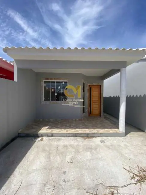 Foto 2 de Casa à venda em Marica - RJ