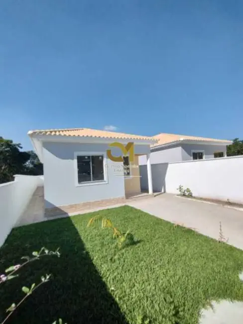 Foto 2 de Casa com 2 quartos à venda em Marica - RJ