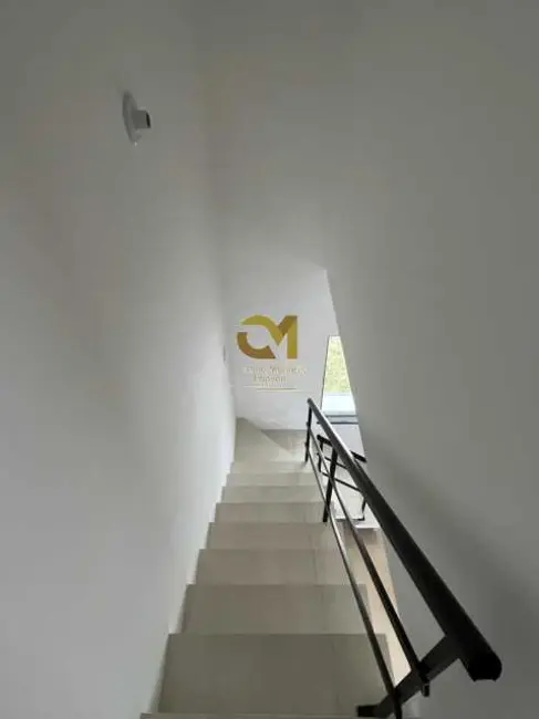 Foto 8 de Casa com 2 quartos à venda, 61m2 em Marica - RJ