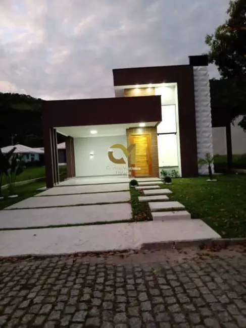 Foto 2 de Casa de Condomínio com 3 quartos à venda, 107m2 em Marica - RJ