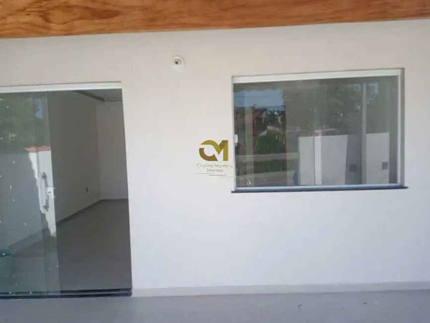 Foto 2 de Casa à venda em Marica - RJ