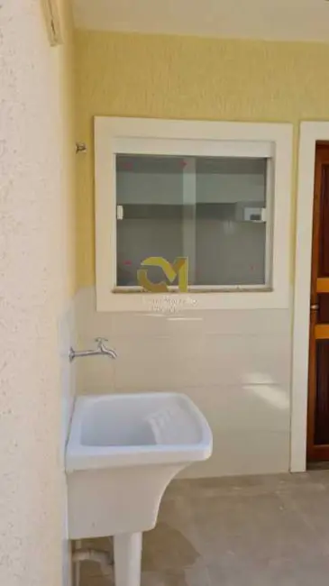 Foto 5 de Casa com 2 quartos à venda, 70m2 em Marica - RJ