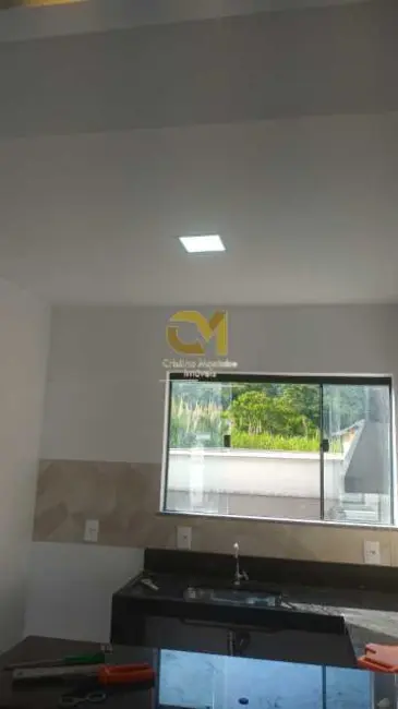 Foto 3 de Casa com 2 quartos à venda em Marica - RJ