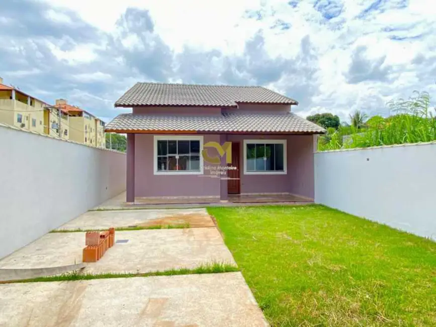 Foto 1 de Casa com 2 quartos à venda, 92m2 em Marica - RJ