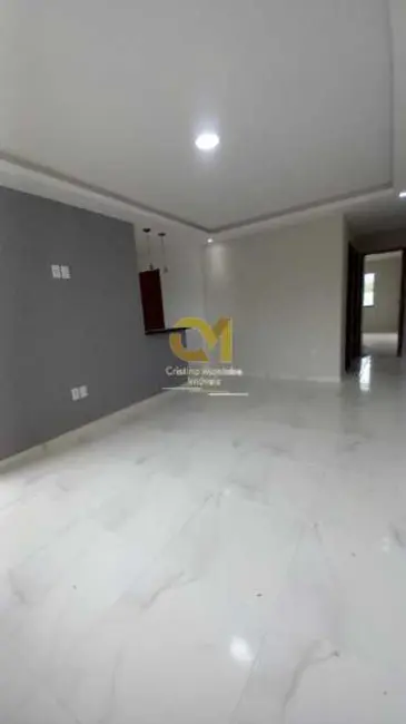 Foto 2 de Casa com 2 quartos à venda, 66m2 em Marica - RJ