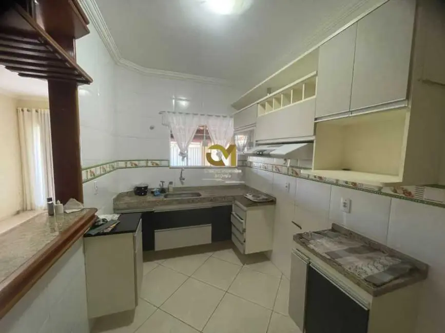 Foto 6 de Casa com 2 quartos à venda em Marica - RJ