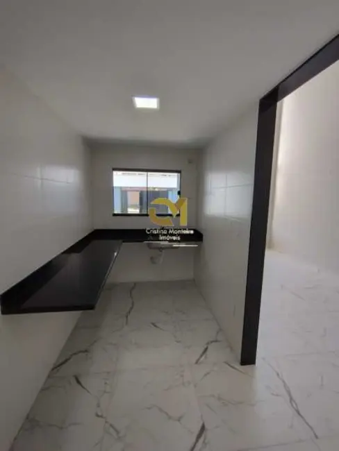 Foto 4 de Casa com 3 quartos à venda em Marica - RJ