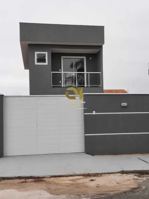 Foto 1 de Casa com 3 quartos à venda em Marica - RJ