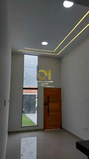 Foto 3 de Casa com 2 quartos à venda em Marica - RJ