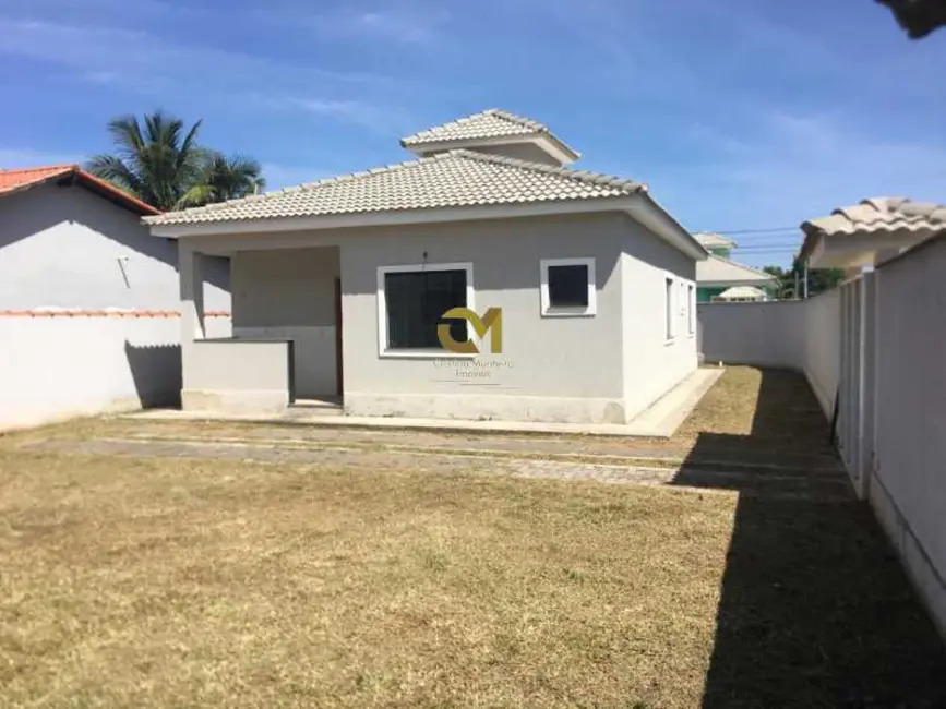 Foto 1 de Casa com 3 quartos à venda em Marica - RJ