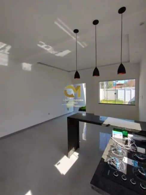 Casa com 3 quartos à venda em Marica - RJ - imagem 4 Foto 4 de Casa com 3 quartos à venda em Marica - RJ