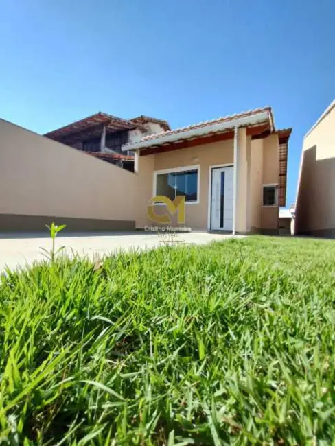 Foto 1 de Casa com 3 quartos à venda em Marica - RJ