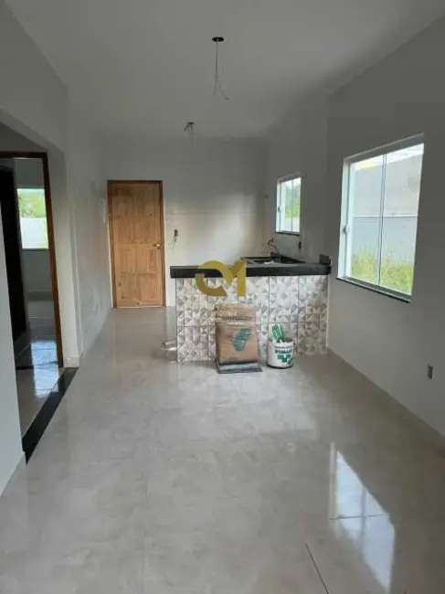 Foto 2 de Casa com 3 quartos à venda em Marica - RJ