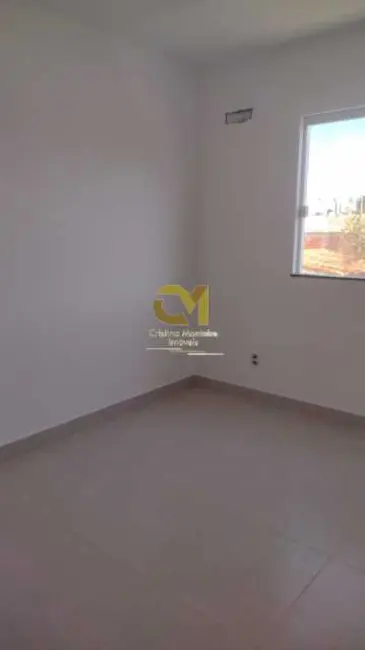 Foto 8 de Casa com 2 quartos à venda em Marica - RJ