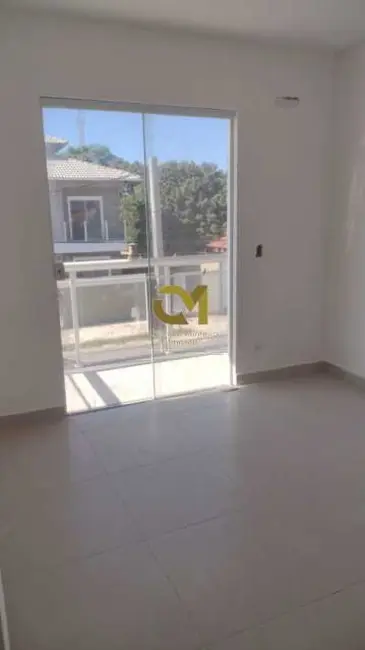 Foto 9 de Casa com 2 quartos à venda em Marica - RJ