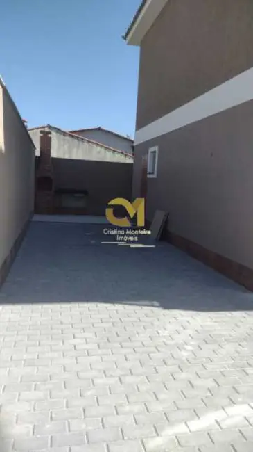 Foto 2 de Casa com 2 quartos à venda em Marica - RJ