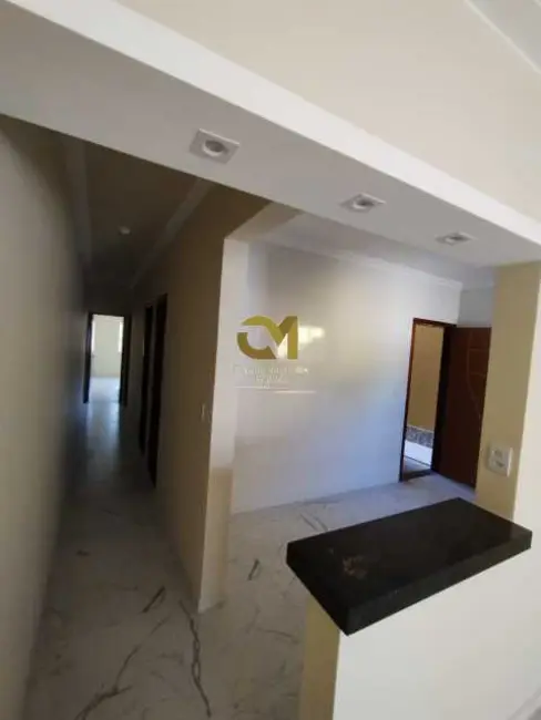 Foto 3 de Casa com 3 quartos à venda em Marica - RJ